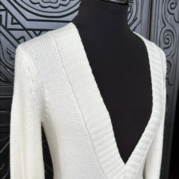 Off-White V-Neck Sweater Dress - Picture 2 of 6